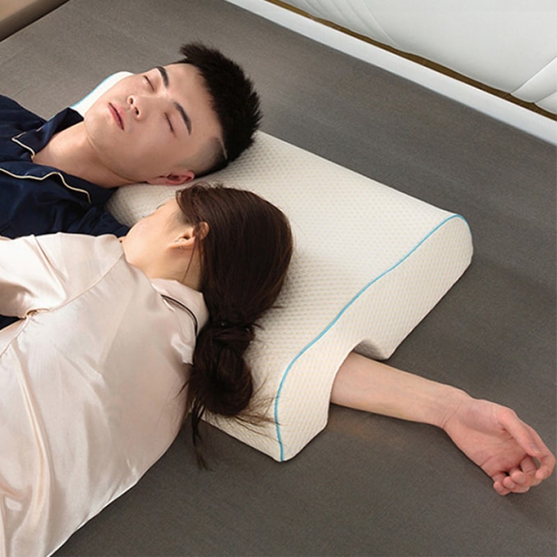 Ergonomski jastuk sa otvorom za ruku Sl.6
