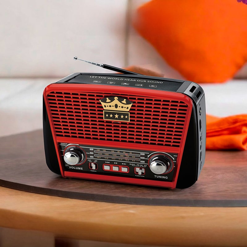 Retro solarni bluetooth radio i zvučnik
